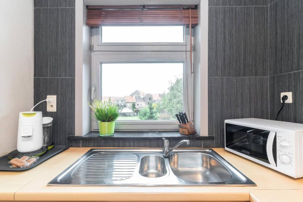 Charmant Appartement Met Zicht Damse Vaart @Brugge Exterior photo